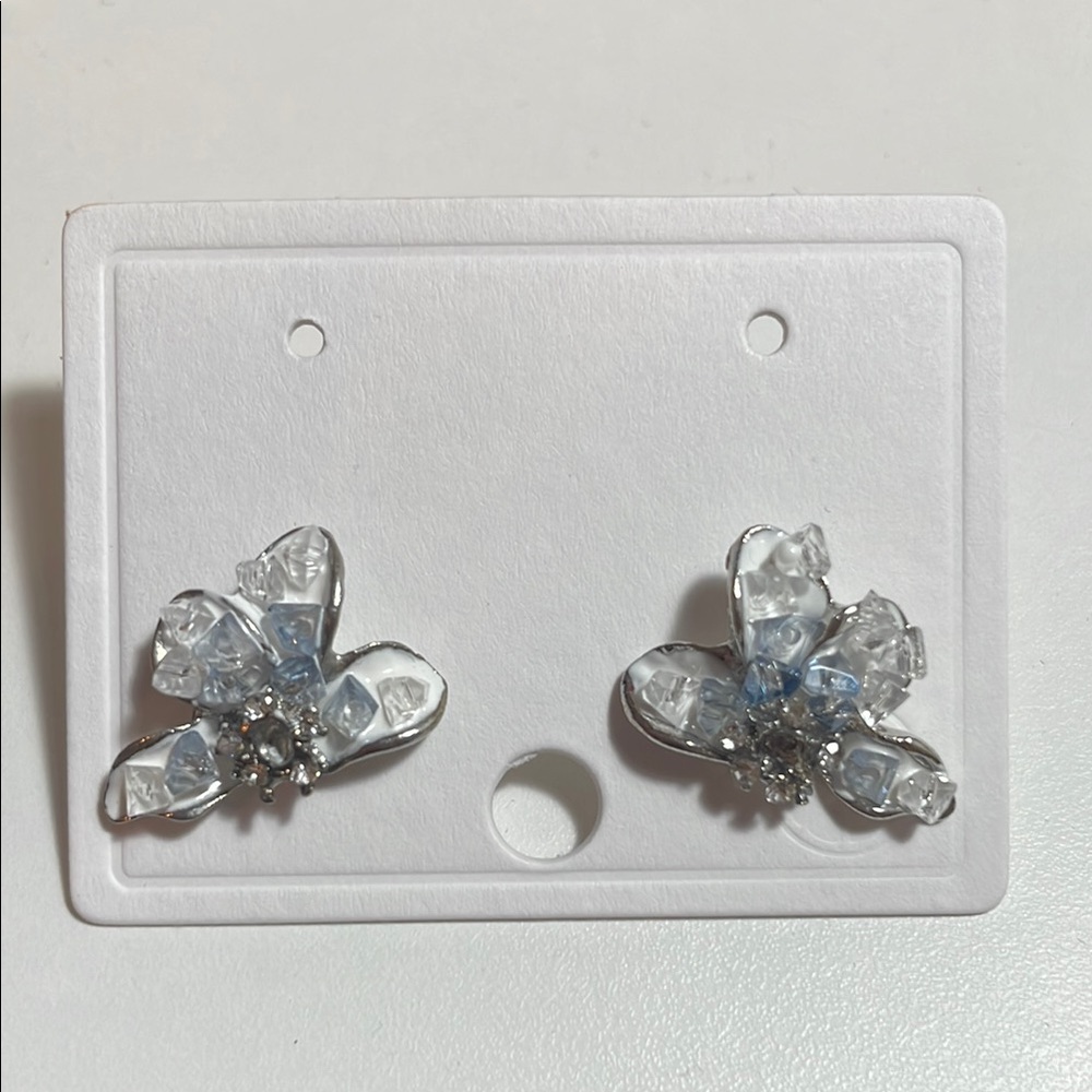 Elegant Silver and Blue Floral Earrings